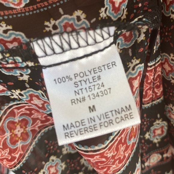 Bohemian bell sleeves blouse Size Medium - Picture 5 of 10